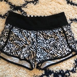 Lulu shorts